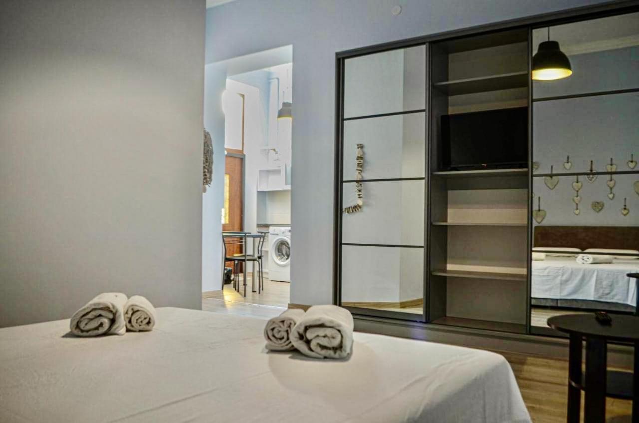 Romantic In Lviv 500M From Opera Ngoại thất bức ảnh